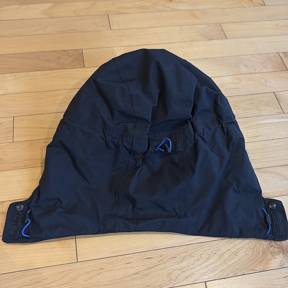 The North Face Ski Jacket - Picture 11 of 13